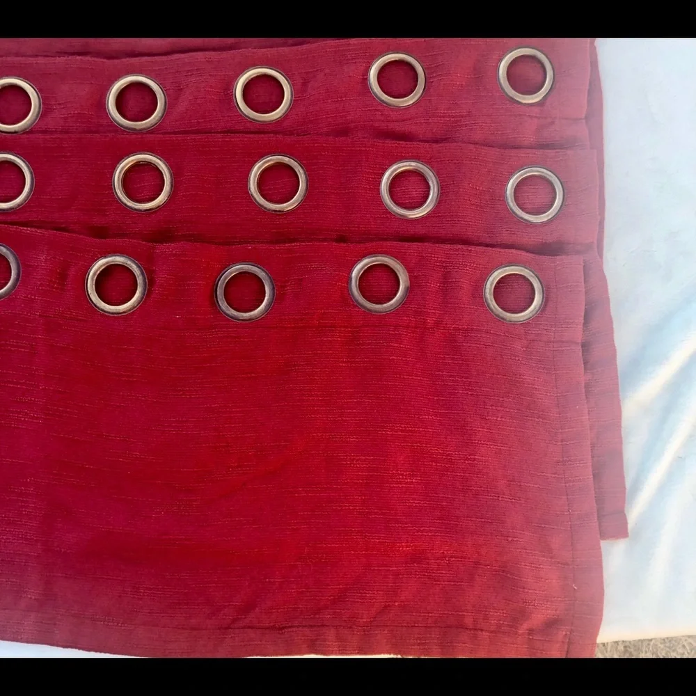 Waverly Curtain Drapes Red Solid w/Brassy Grommets